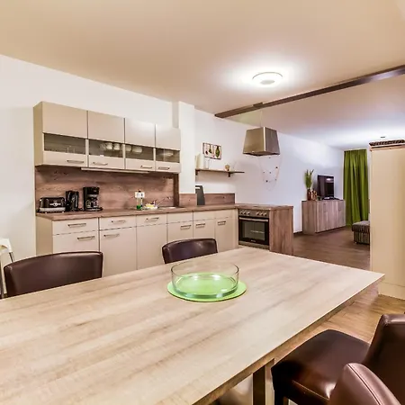 아파트 Lagovida Piratennest A Am Stoermthaler *